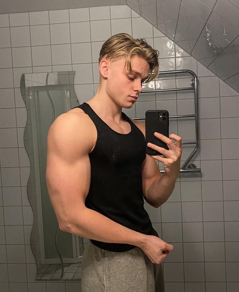 Profil de Oury
